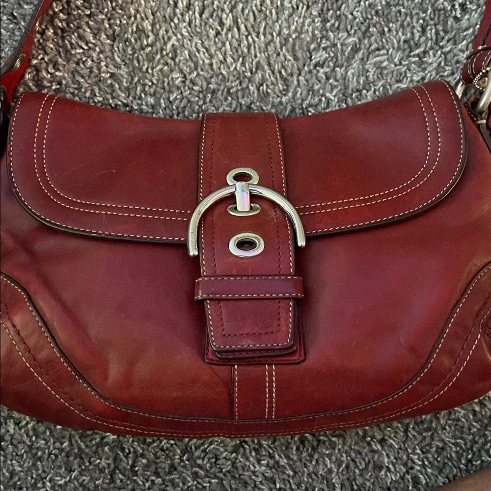 🍒 Rare Vintage Red Coach Soho with Buckle - Picture 6 of 11